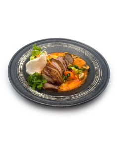 35E. RED CURRY mit knuspriger Entenbrust